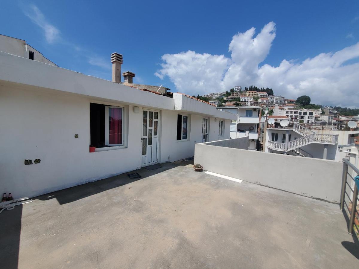 Apartmani Liki Ulcinj Luaran gambar