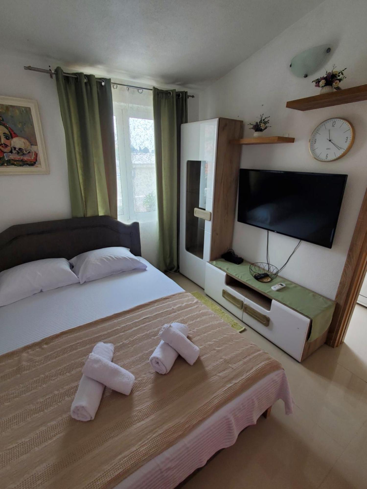 Apartmani Liki Ulcinj Luaran gambar
